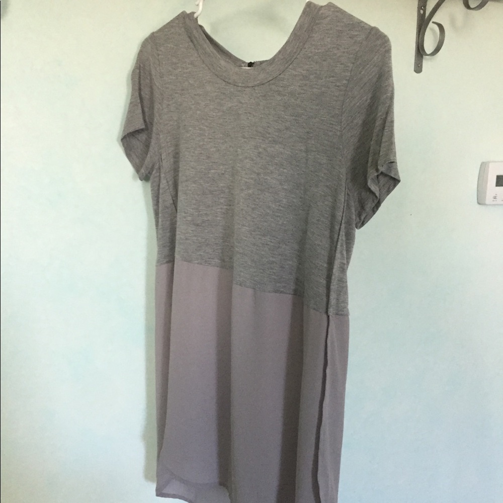 Dressy short sleeve